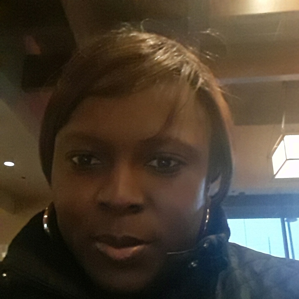 Meet your Posher, Oluwafunmilola